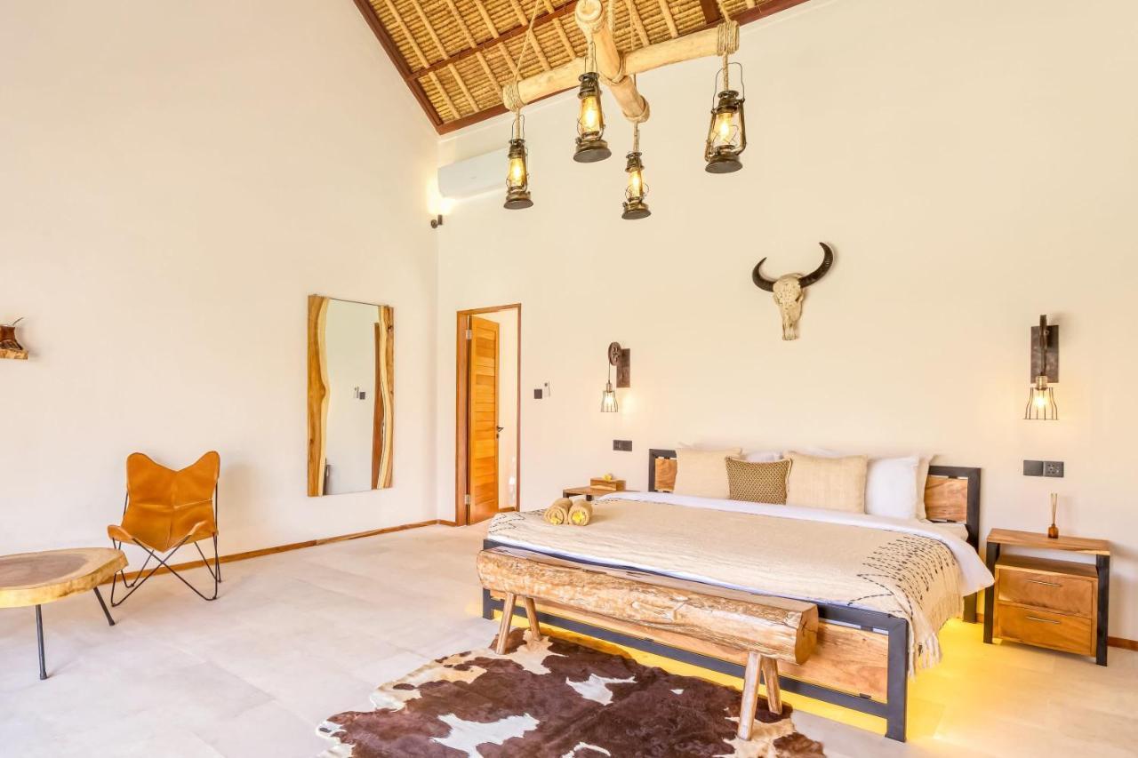 El Gaucho: Brand New 9bdr Prime Location