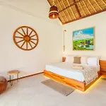 Villa El Gaucho: Brand New 9Bdr Prime Location