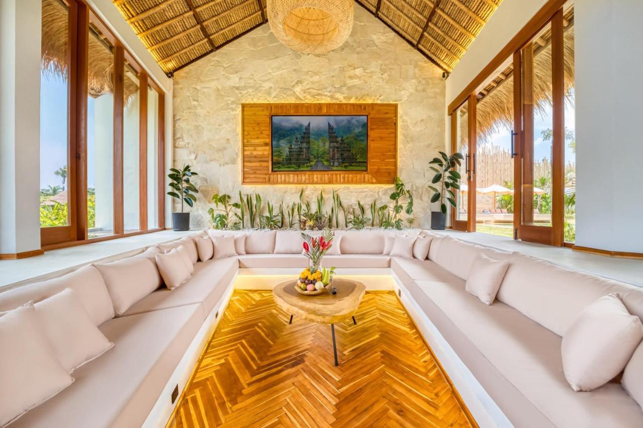 El Gaucho: Brand New 9bdr Prime Location Villa Seminyak (Bali)
