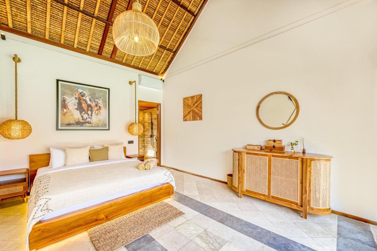 Villa El Gaucho: Brand New 9bdr Prime Location *