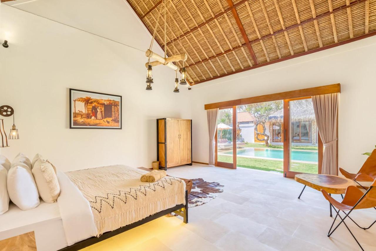 Villa El Gaucho: Brand New 9bdr Prime Location *