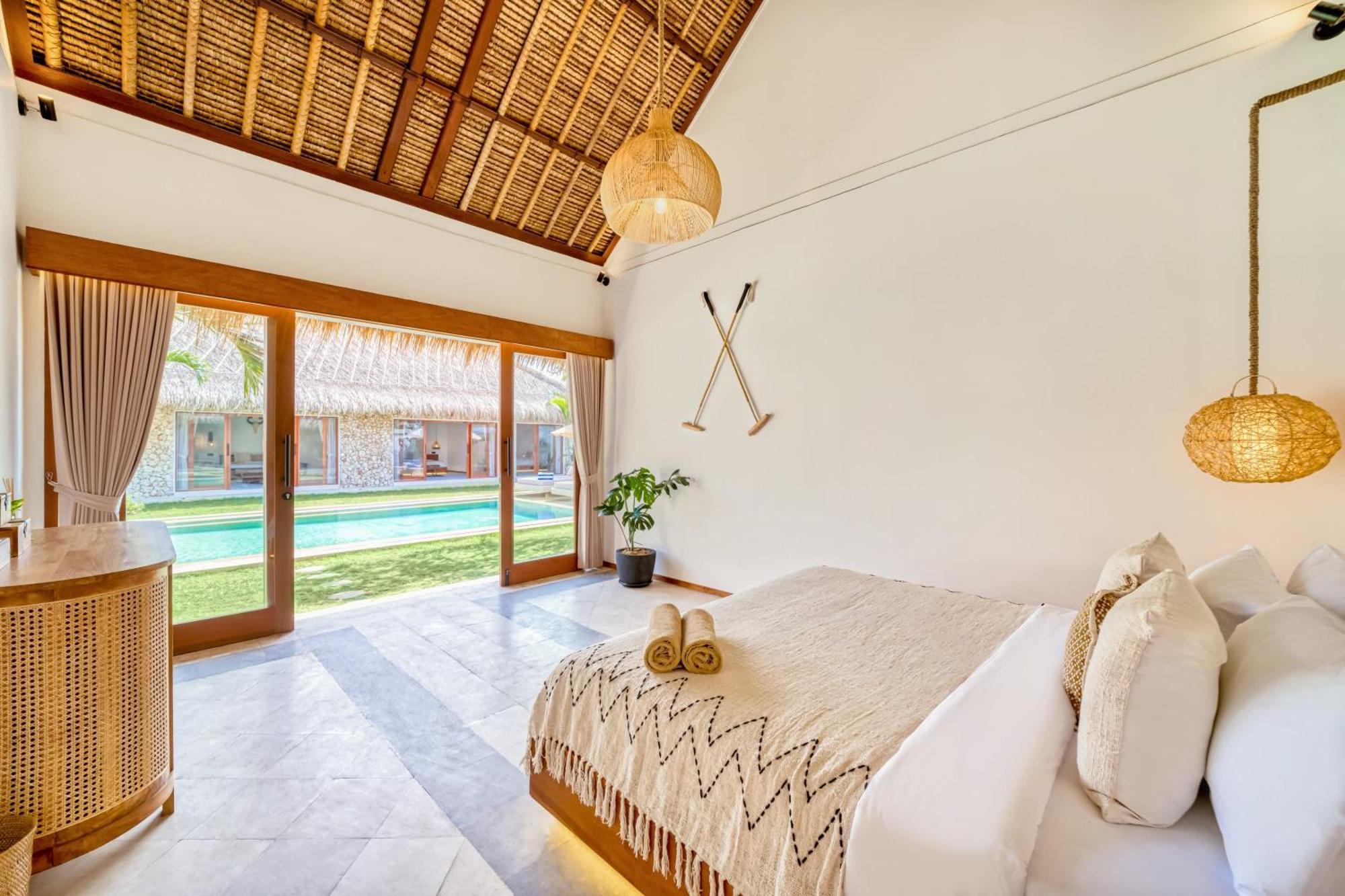 El Gaucho: Brand New 9bdr Prime Location Villa *